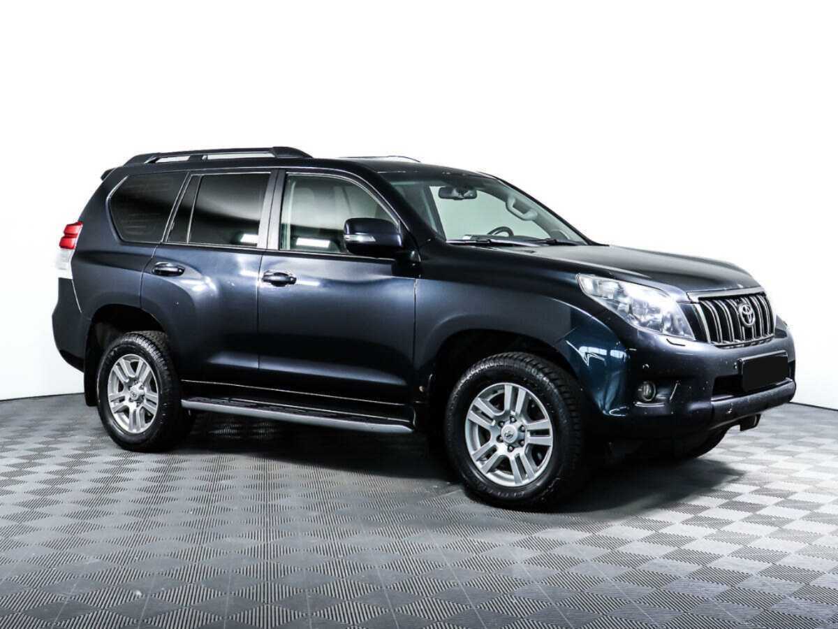 Toyota Land Cruiser Prado с пробегом — 2011 год. Фото: #1
