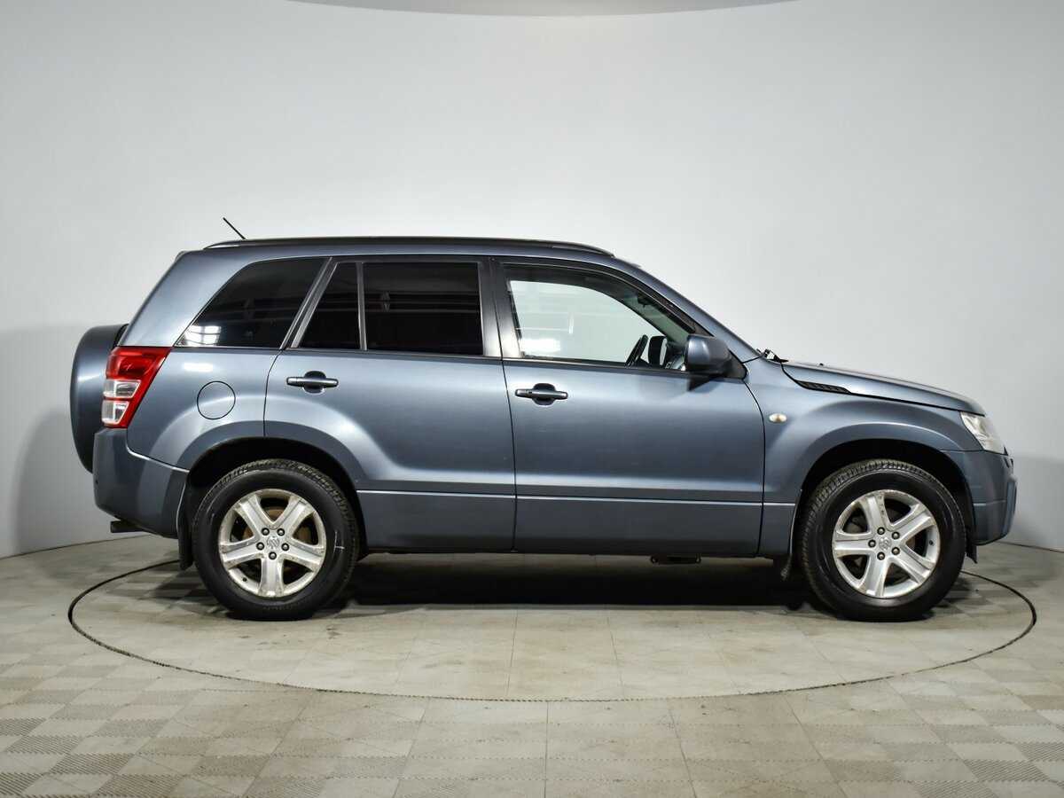 Suzuki Grand Vitara с пробегом — 2007 год. Фото: #3