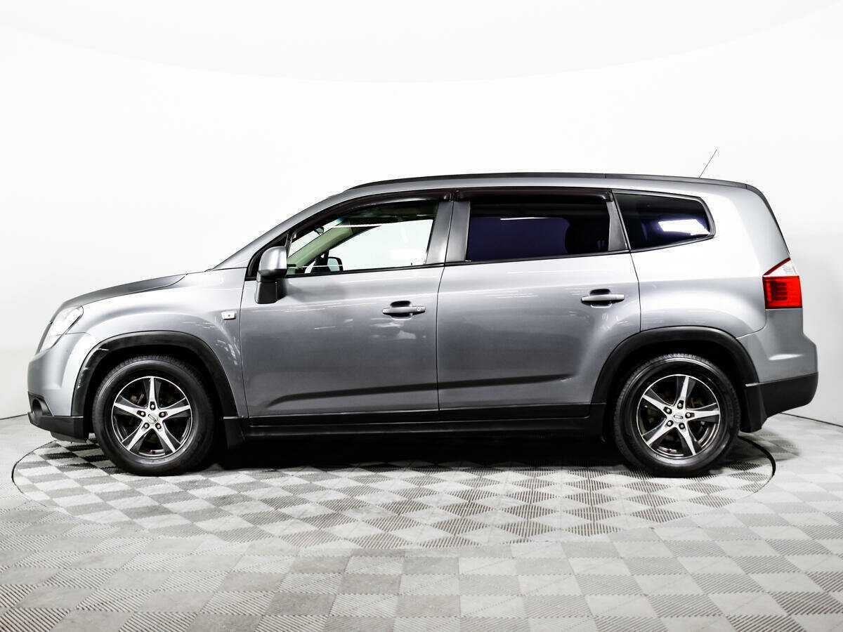 Chevrolet Orlando с пробегом — 2013 год. Фото: #4