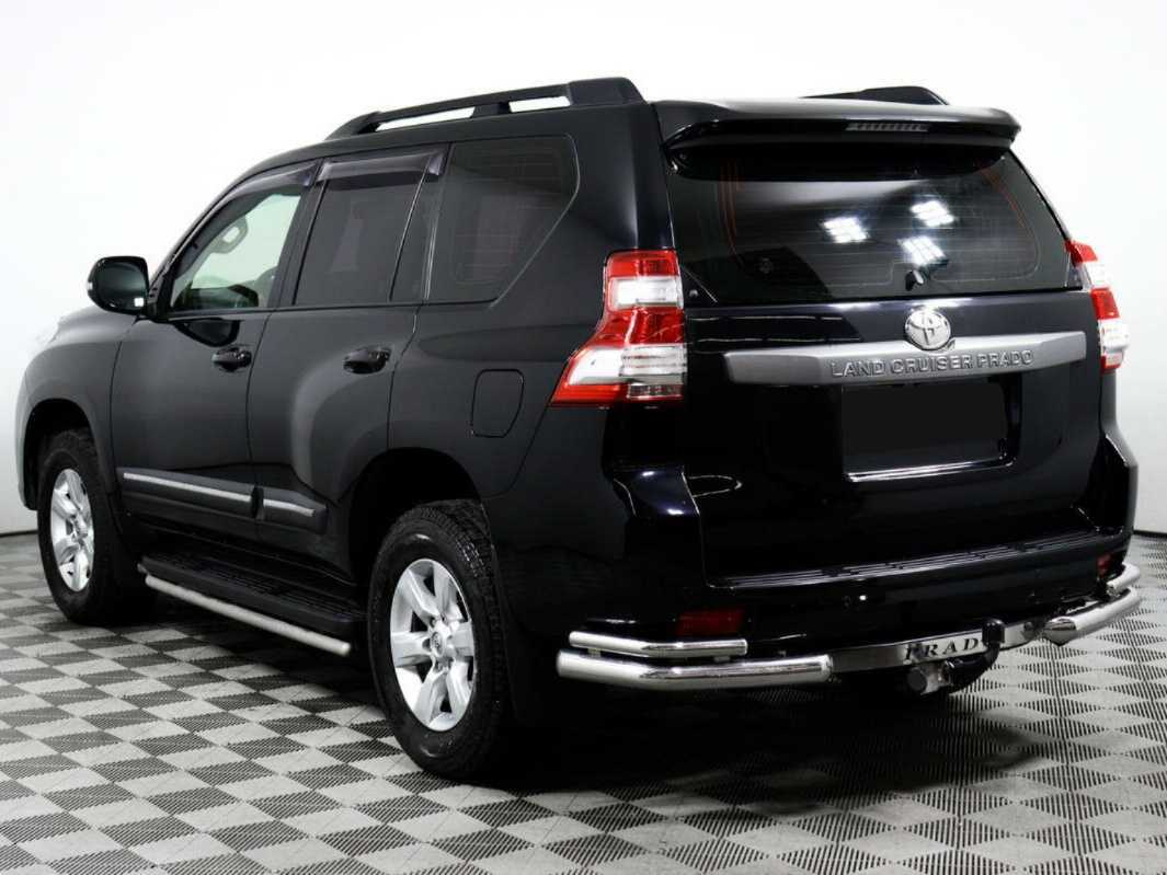 Toyota Land Cruiser Prado с пробегом — 2013 год. Фото: #6