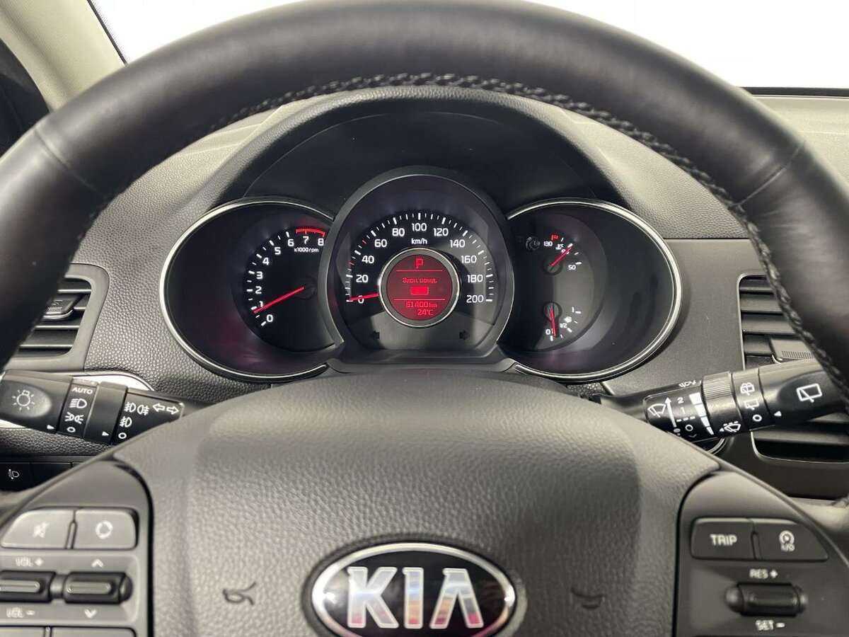 Kia Picanto с пробегом — 2015 год. Фото: #9