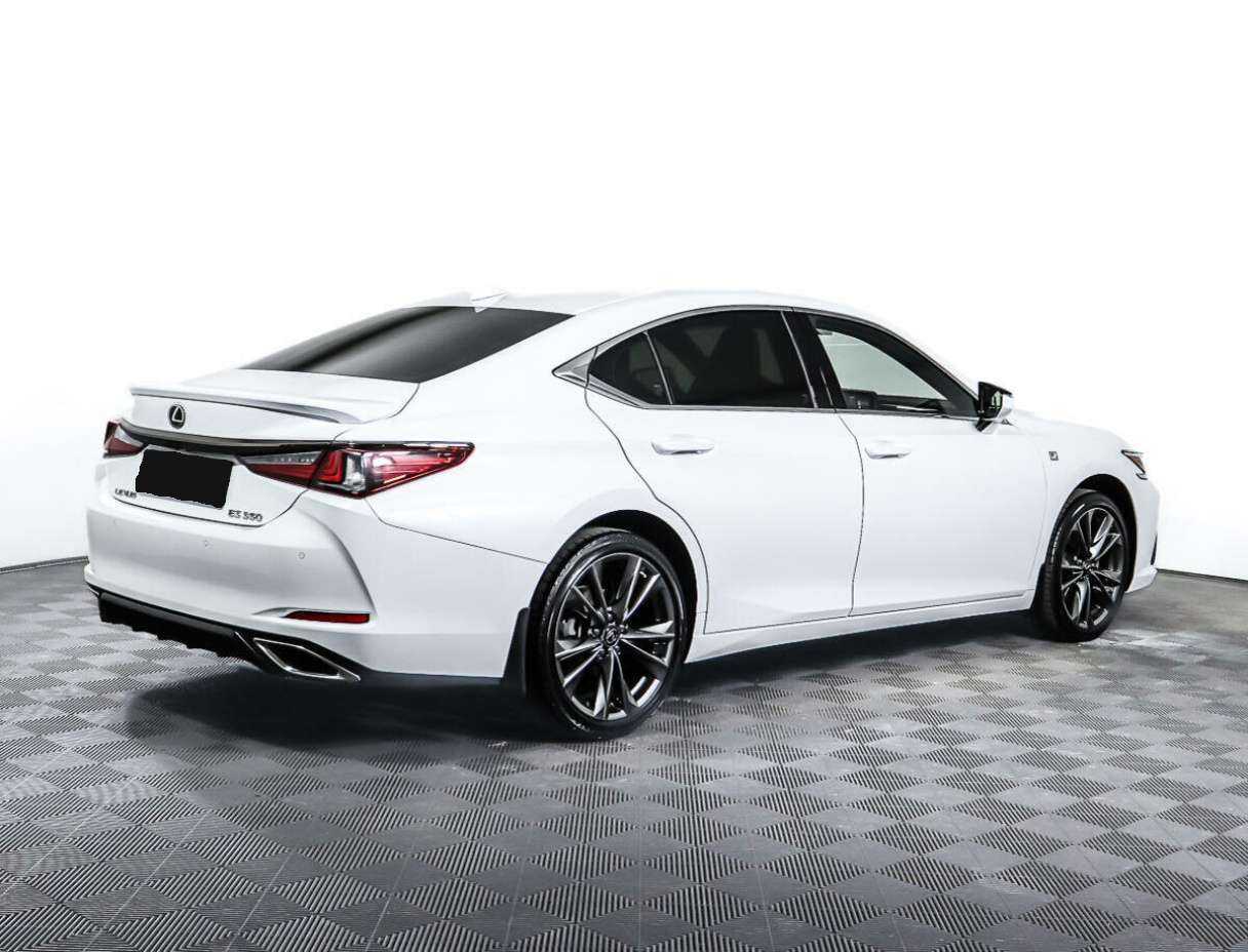Lexus ES с пробегом — 2020 год. Фото: #4