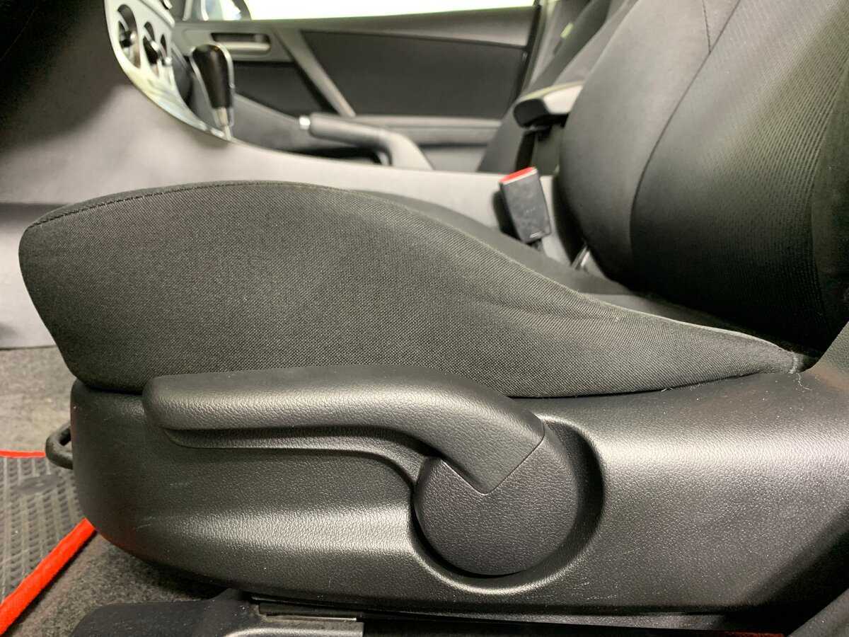 Mazda 3 с пробегом — 2011 год. Фото: #16