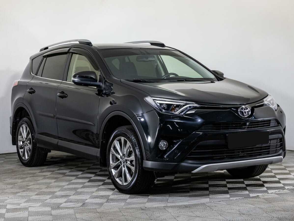 Toyota RAV4 с пробегом — 2016 год. Фото: #2