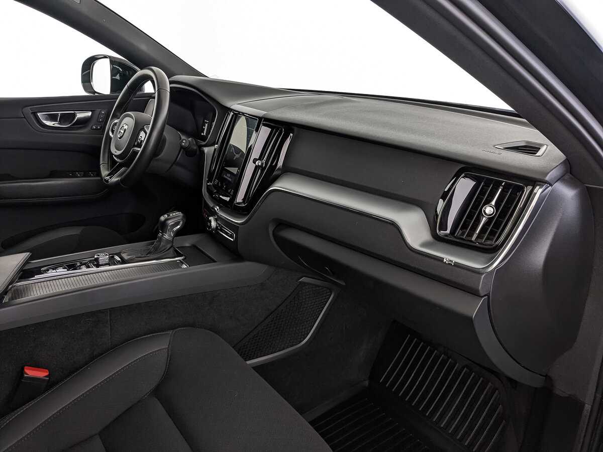 Volvo XC60 с пробегом — 2020 год. Фото: #12