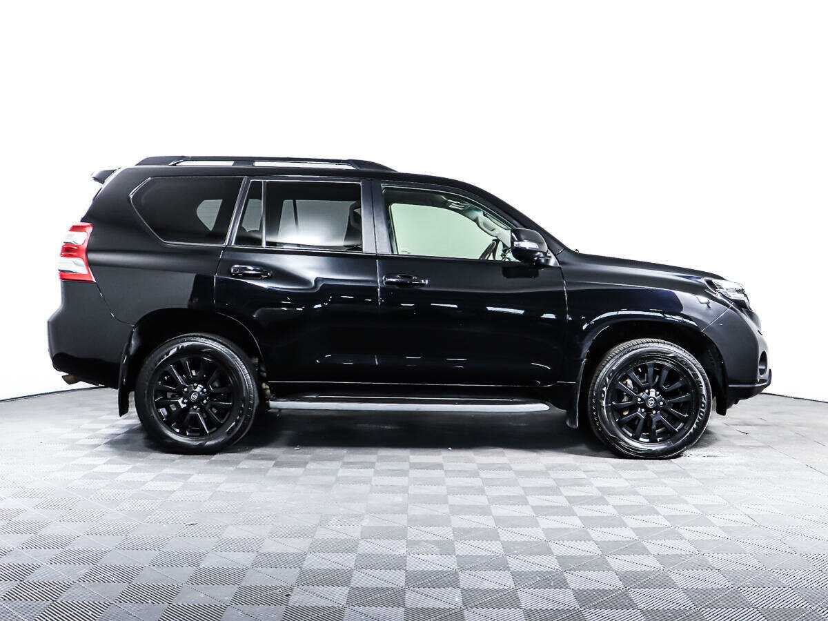 Toyota Land Cruiser Prado с пробегом — 2016 год. Фото: #1