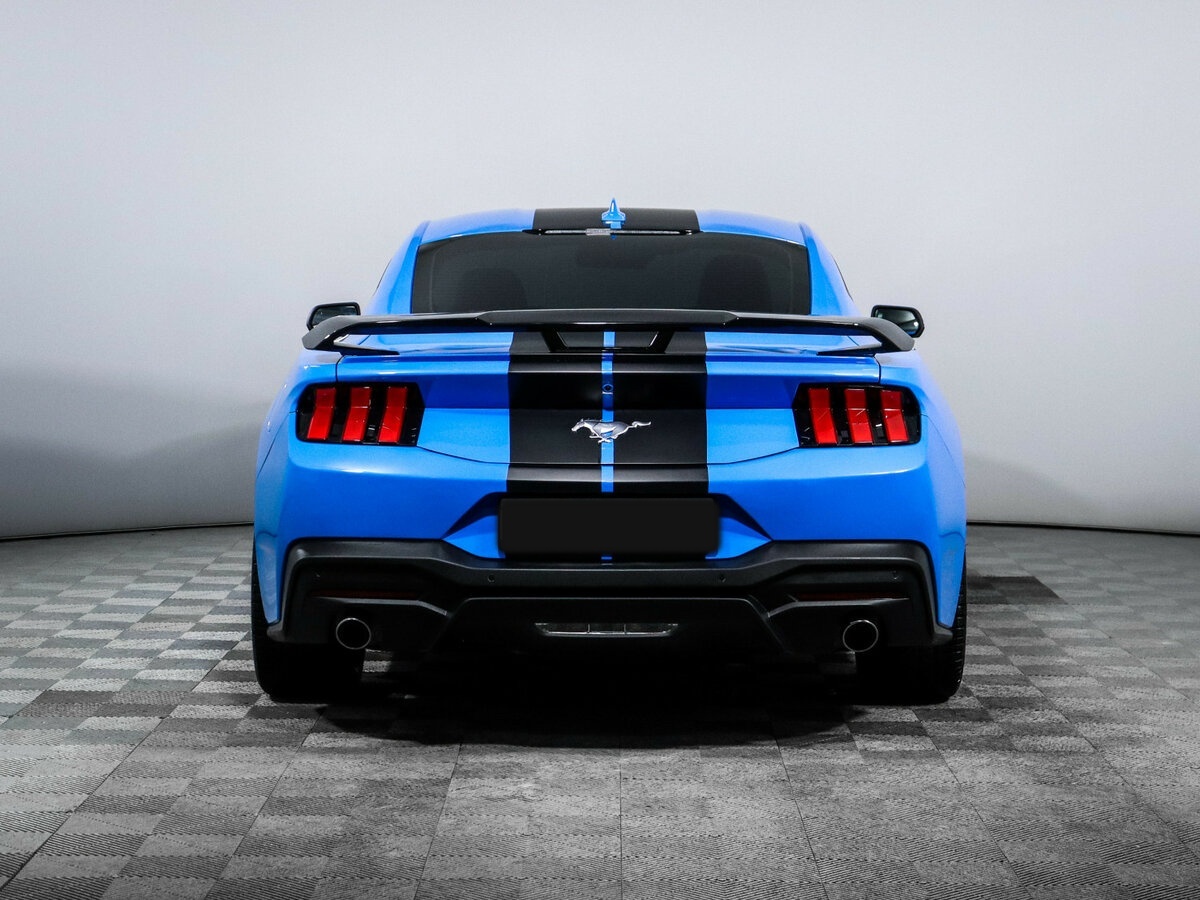 Ford Mustang с пробегом — 2024 год. Фото: #5