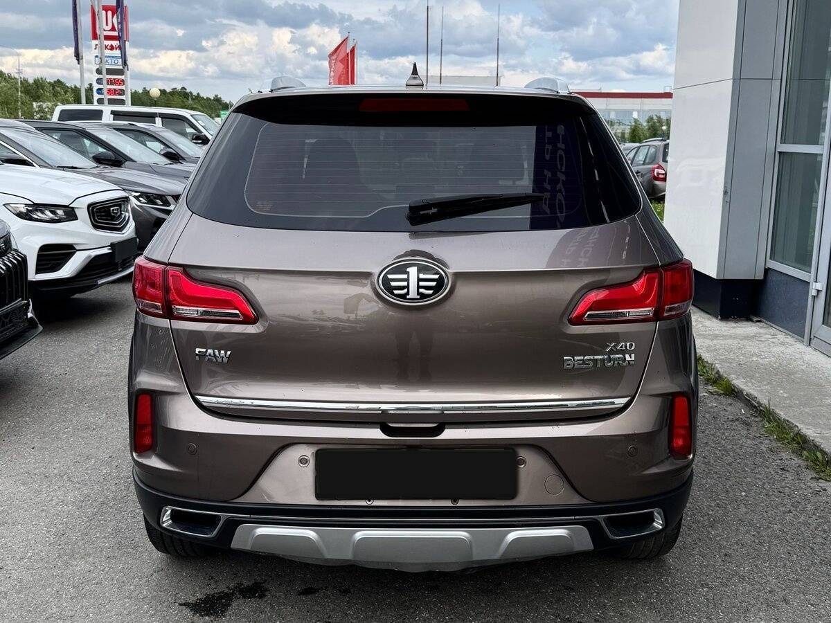 FAW Besturn X40 с пробегом — 2019 год. Фото: #4