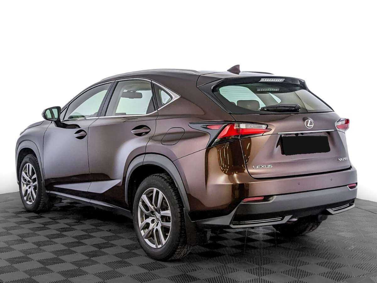 Lexus NX с пробегом — 2017 год. Фото: #6