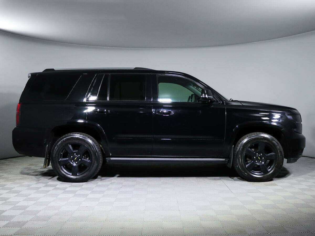 Chevrolet Tahoe с пробегом — 2016 год. Фото: #3