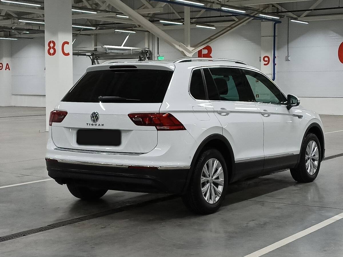 Volkswagen Tiguan с пробегом — 2017 год. Фото: #4