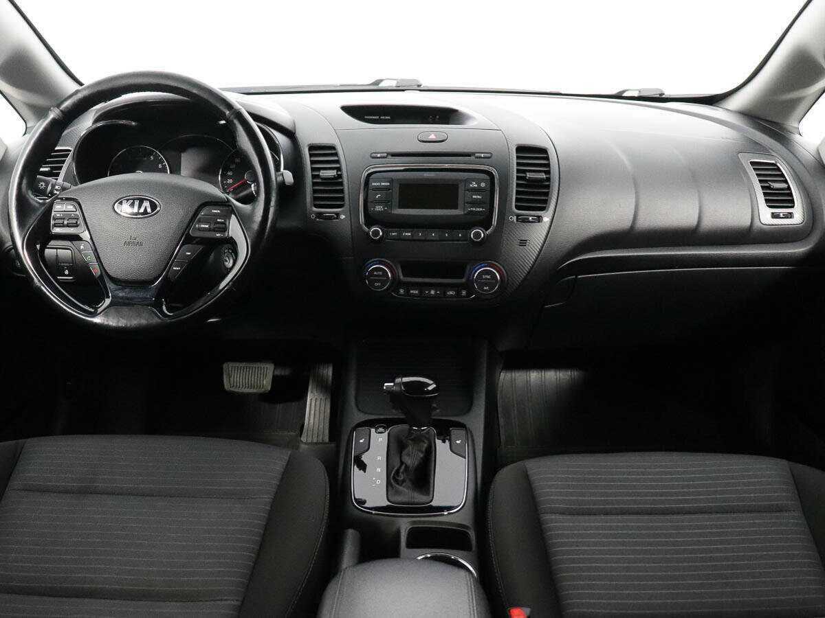 Kia Cerato с пробегом — 2018 год. Фото: #12