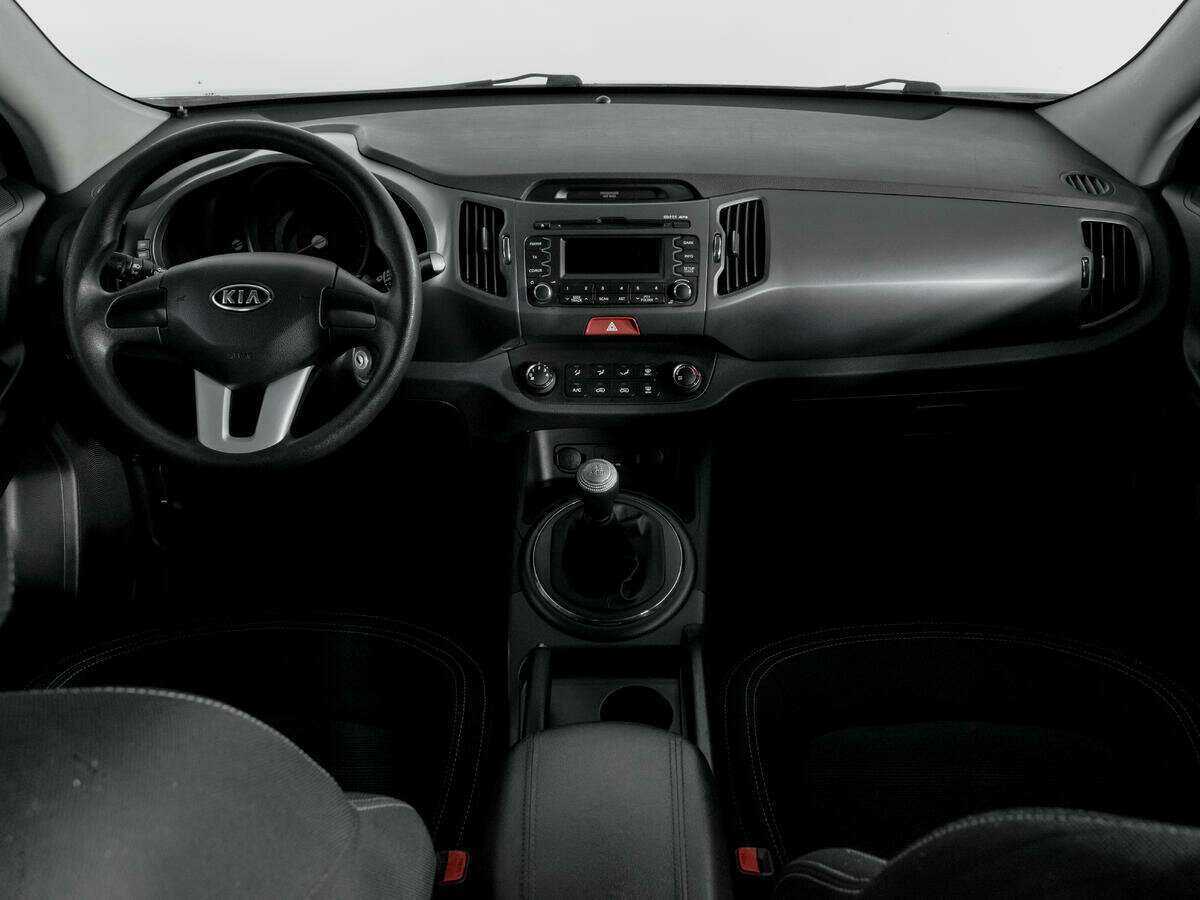 Kia Sportage с пробегом — 2010 год. Фото: #11