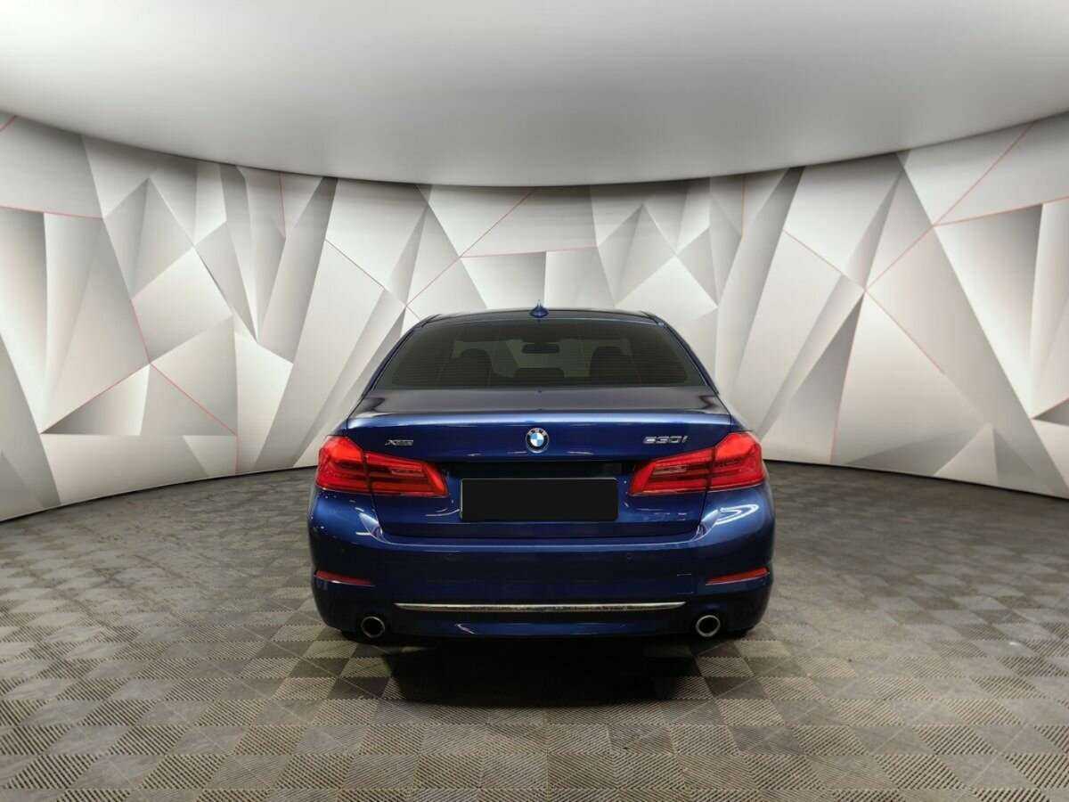 BMW 5 серии с пробегом — 2017 год. Фото: #7