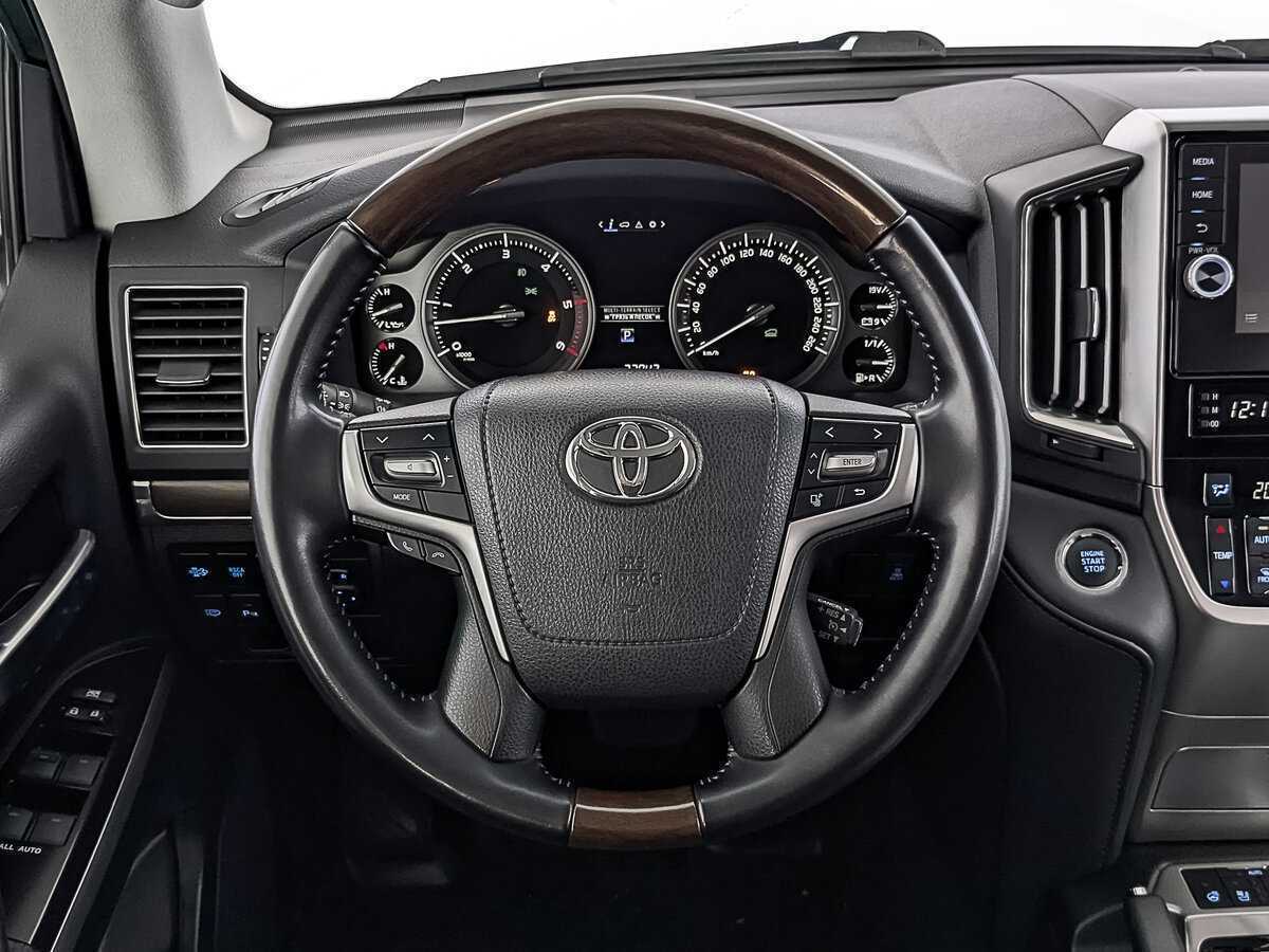 Toyota Land Cruiser с пробегом — 2020 год. Фото: #19