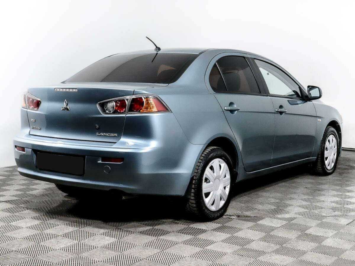 Mitsubishi Lancer с пробегом — 2011 год. Фото: #3