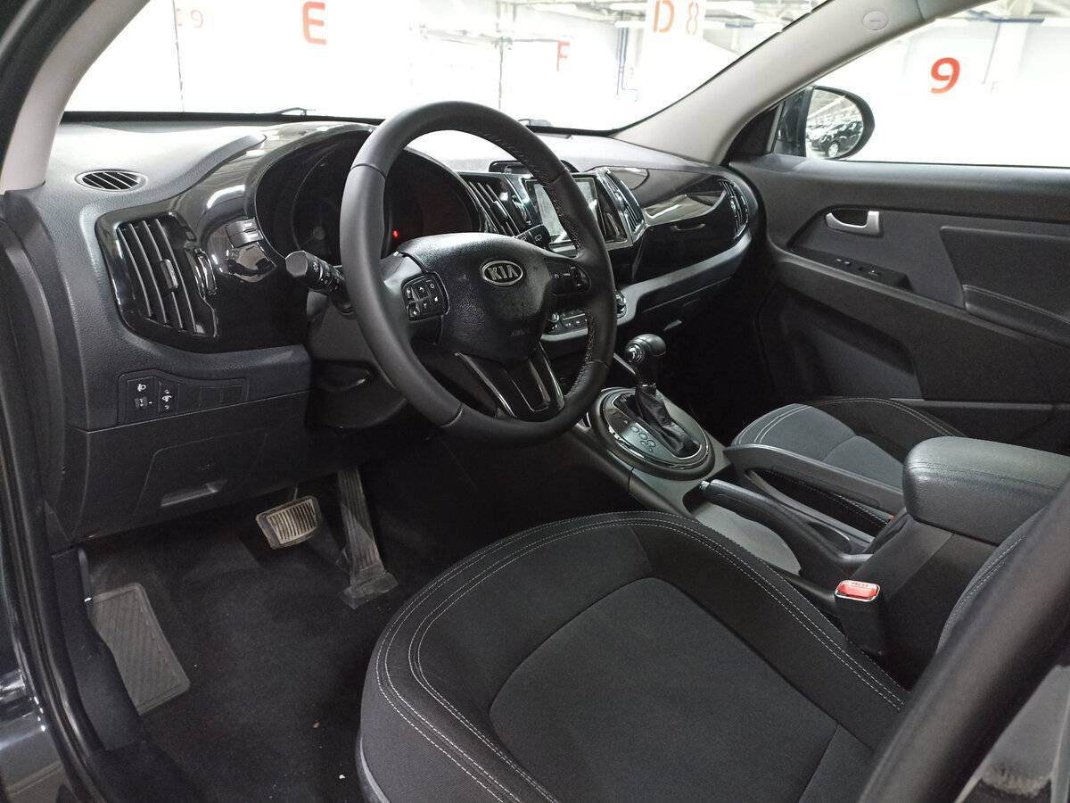 Kia Sportage с пробегом — 2011 год. Фото: #15