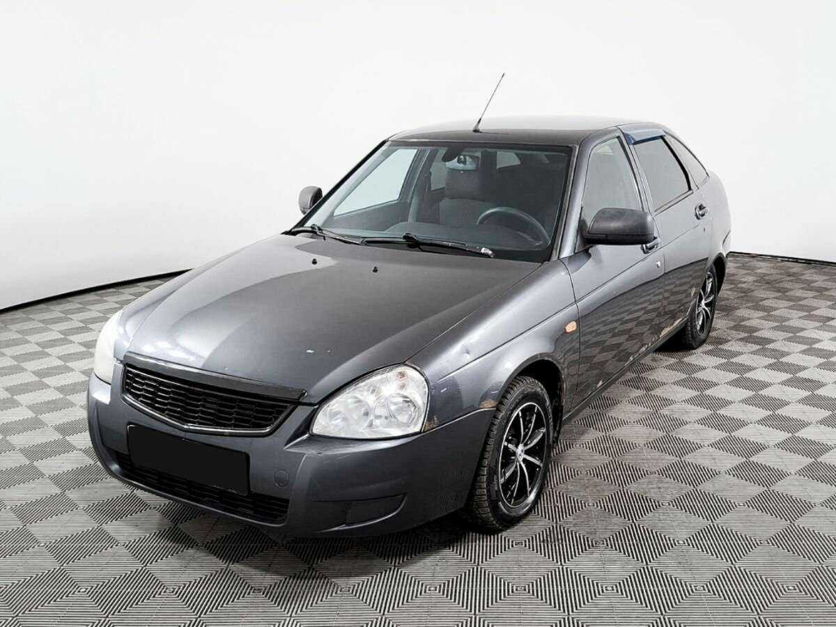Lada (ВАЗ) Priora с пробегом — 2013 год. Посмотреть фото