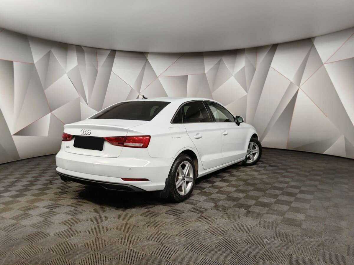 Audi A3 с пробегом — 2019 год. Фото: #1