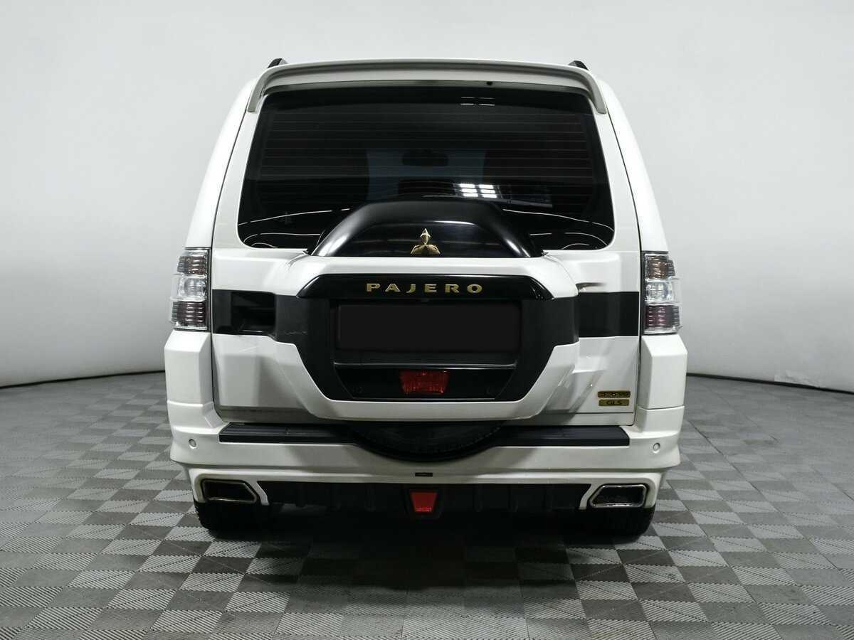 Mitsubishi Pajero с пробегом — 2019 год. Фото: #5