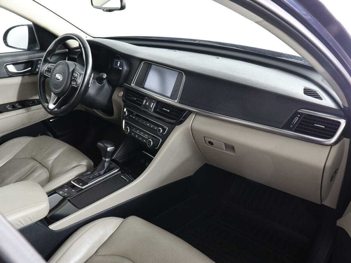 Kia Optima с пробегом — 2017 год. Фото: #9