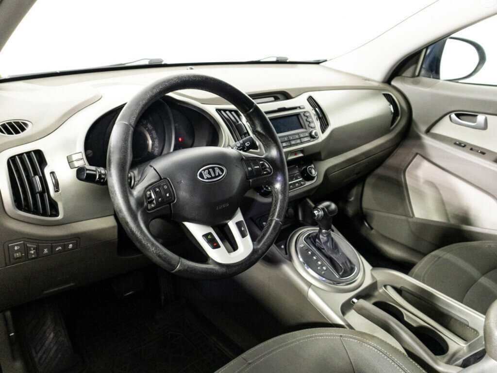 Kia Sportage с пробегом — 2011 год. Фото: #10