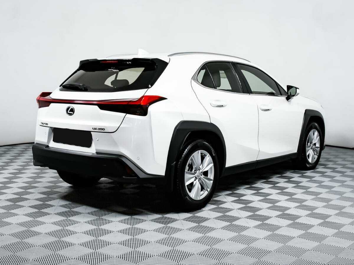 Lexus UX с пробегом — 2021 год. Фото: #4