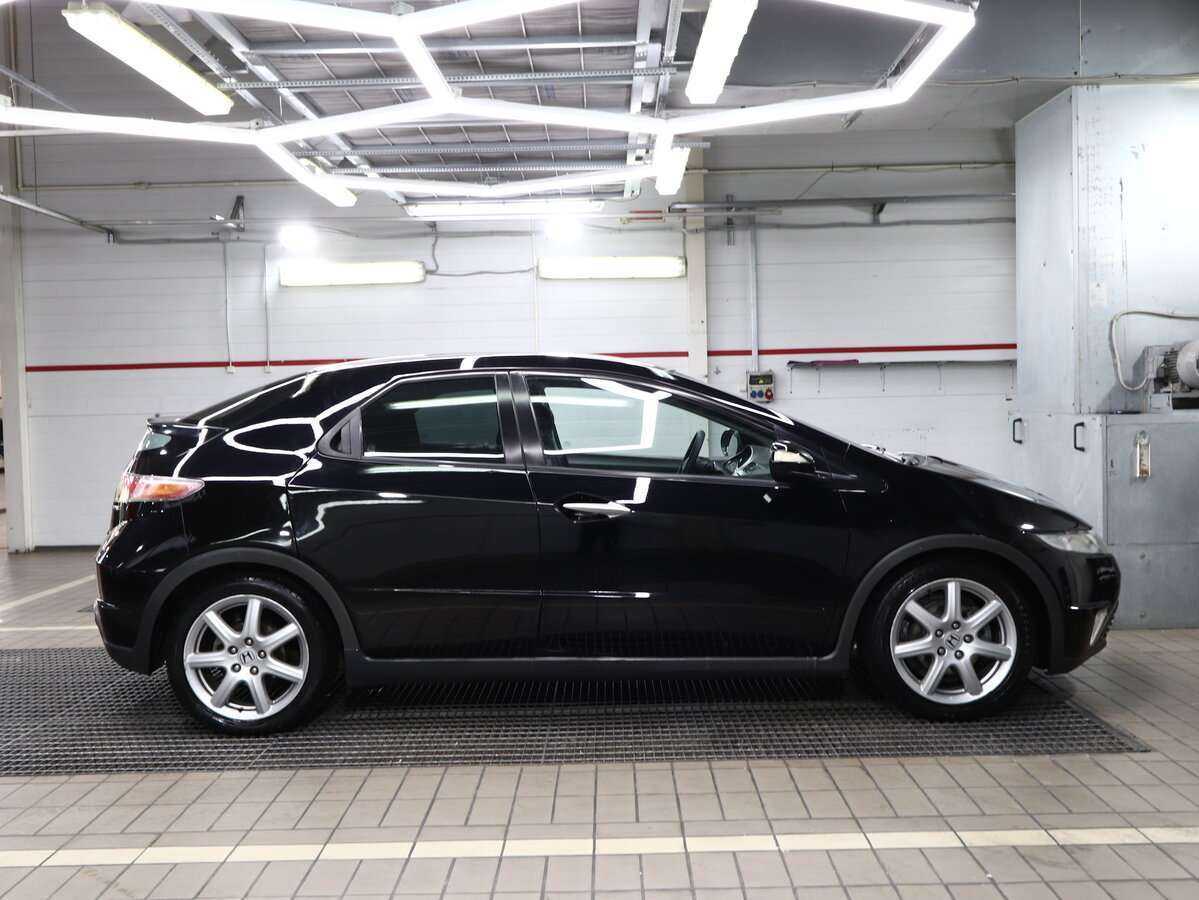 Honda Civic с пробегом — 2008 год. Фото: #10