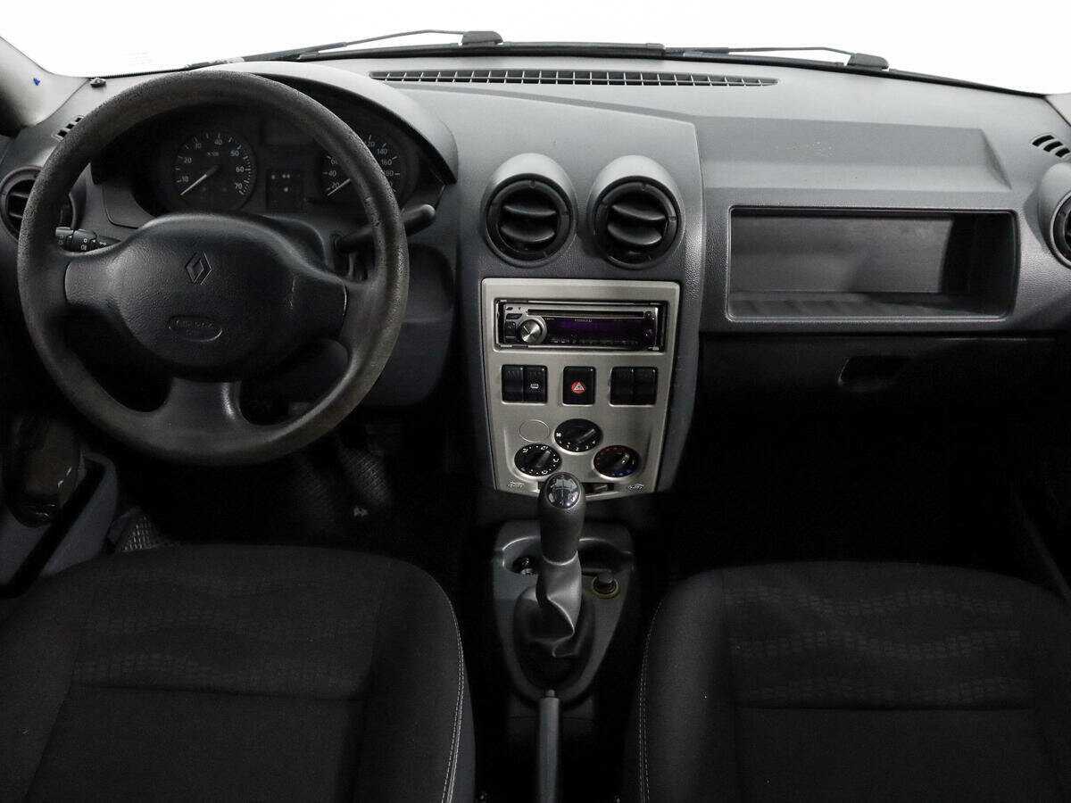 Renault Logan с пробегом — 2008 год. Фото: #13