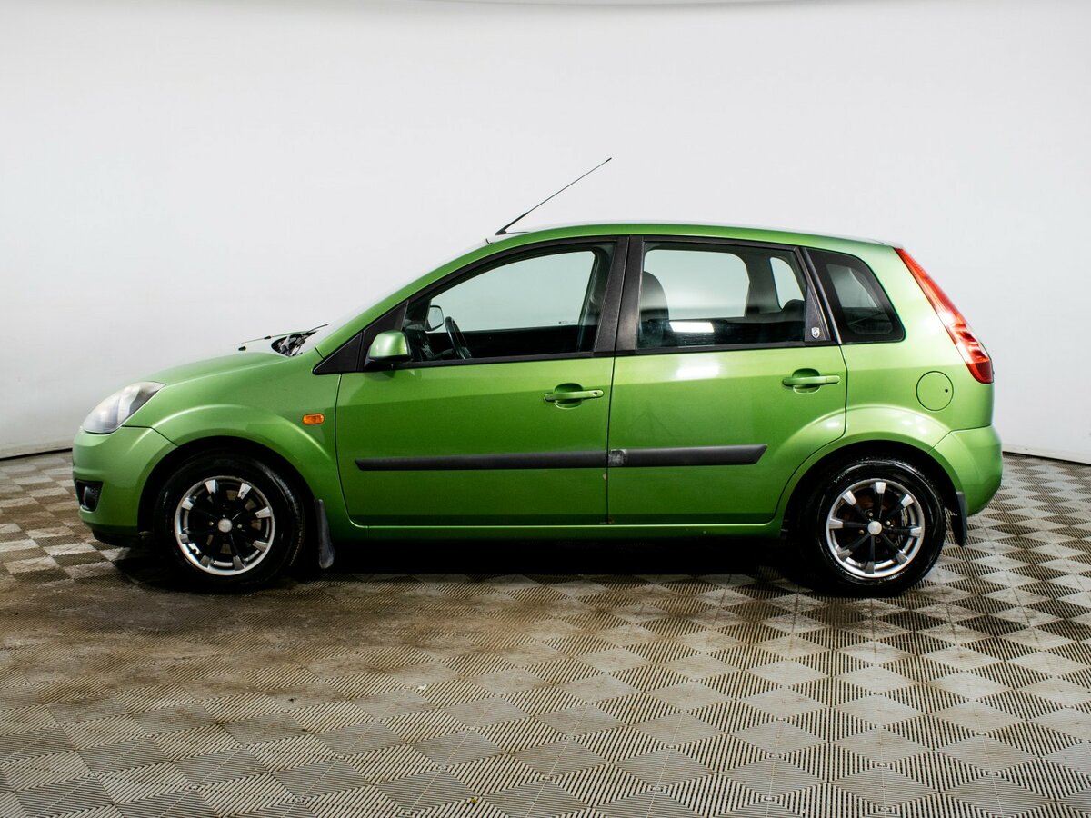 Ford Fiesta с пробегом — 2008 год. Фото: #7