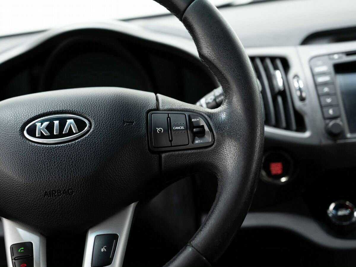 Kia Sportage с пробегом — 2011 год. Фото: #13