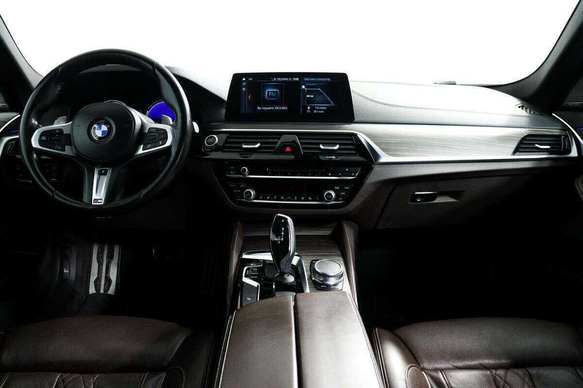 BMW 5 серии с пробегом — 2018 год. Фото: #10