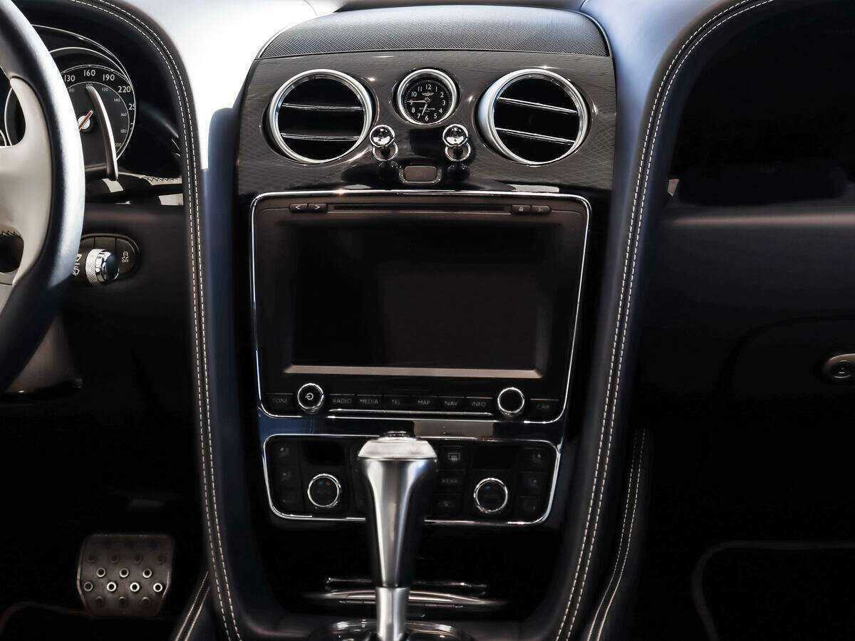 Bentley Continental GT с пробегом — 2014 год. Фото: #11