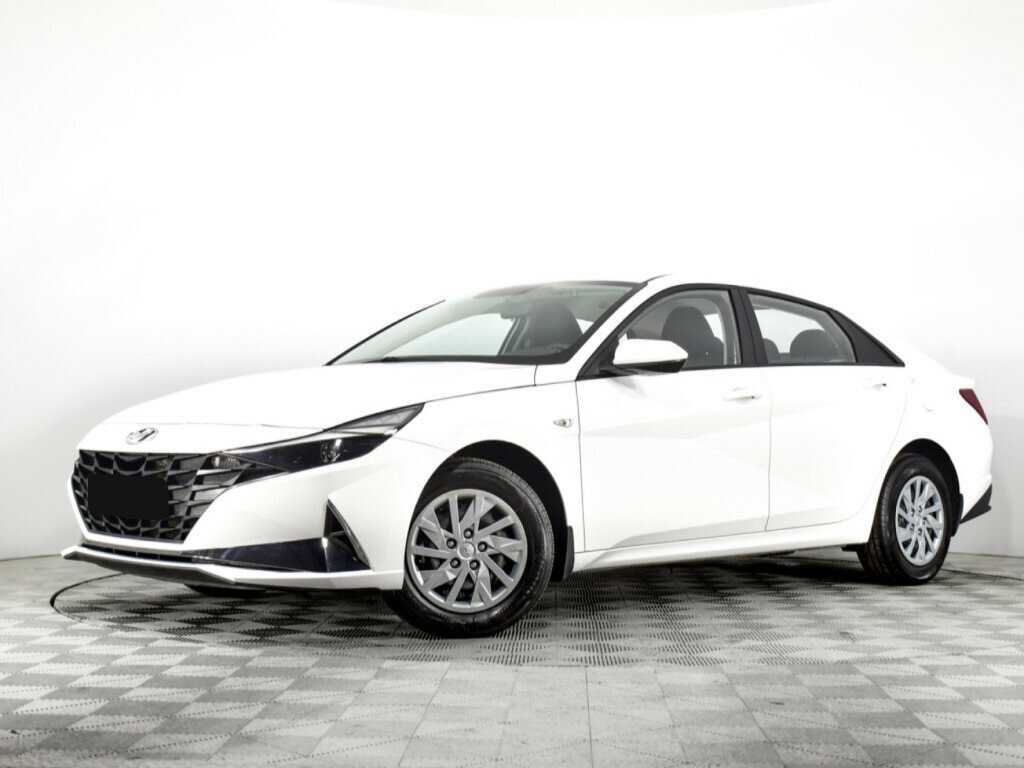 Hyundai Elantra с пробегом — 2021 год. Посмотреть фото