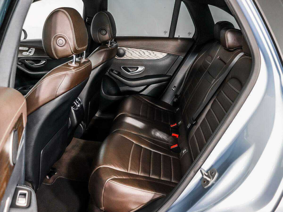 Mercedes-Benz GLC с пробегом — 2015 год. Фото: #13