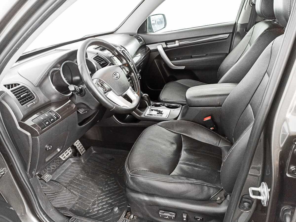 Kia Sorento с пробегом — 2011 год. Фото: #15