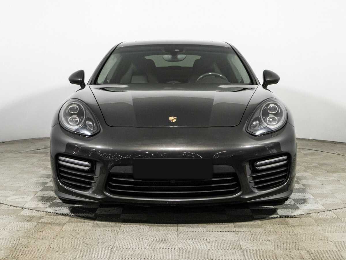 Porsche Panamera с пробегом — 2016 год. Фото: #1