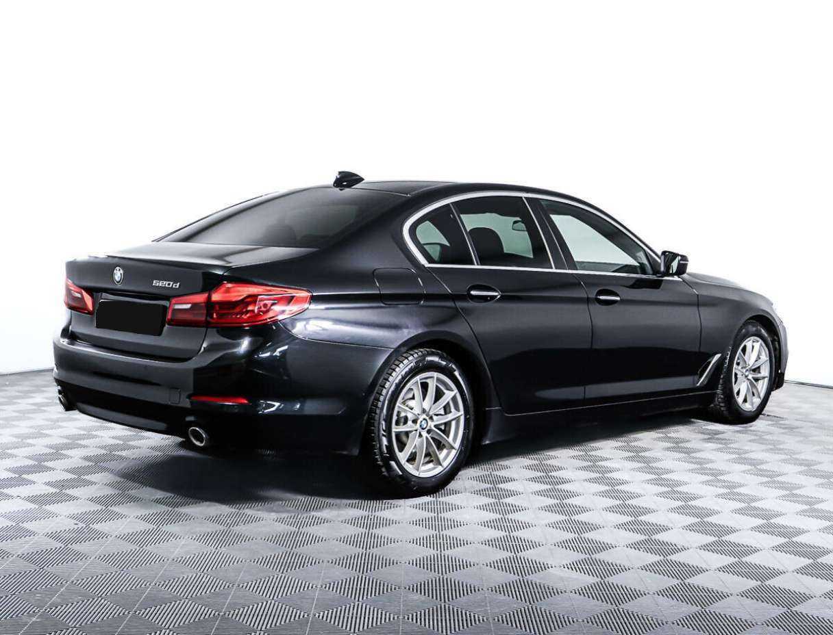 BMW 5 серии с пробегом — 2017 год. Фото: #4