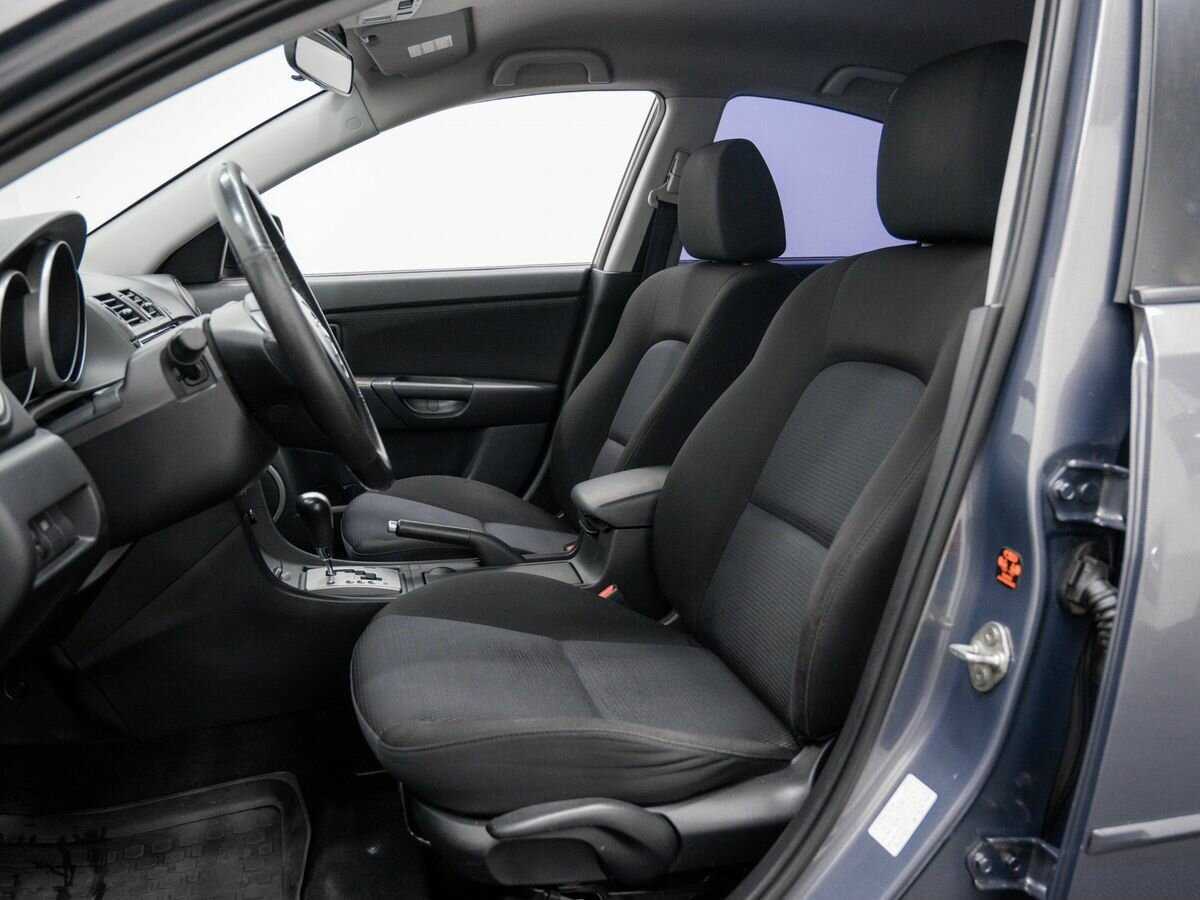 Mazda 3 с пробегом — 2007 год. Фото: #11