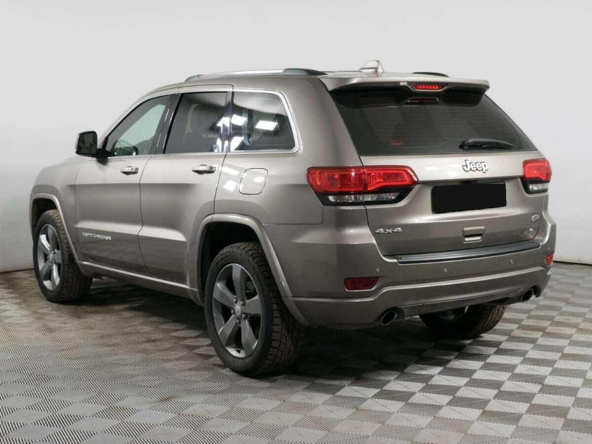 Jeep Grand Cherokee с пробегом — 2016 год. Фото: #6