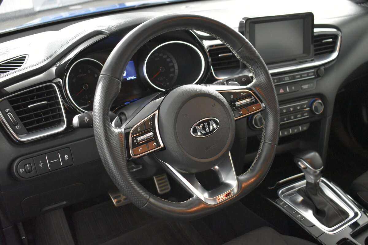 Kia Proceed с пробегом — 2019 год. Фото: #7