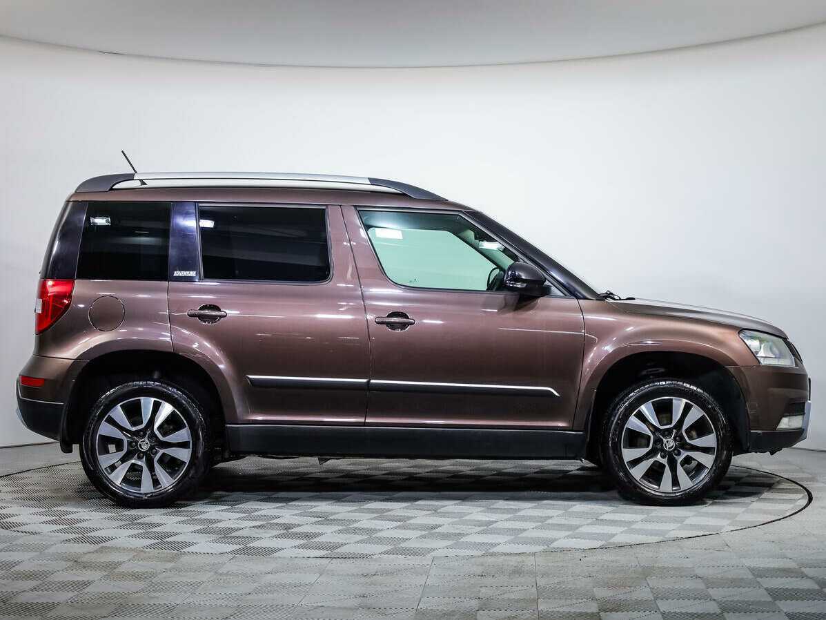 Skoda Yeti с пробегом — 2015 год. Фото: #2