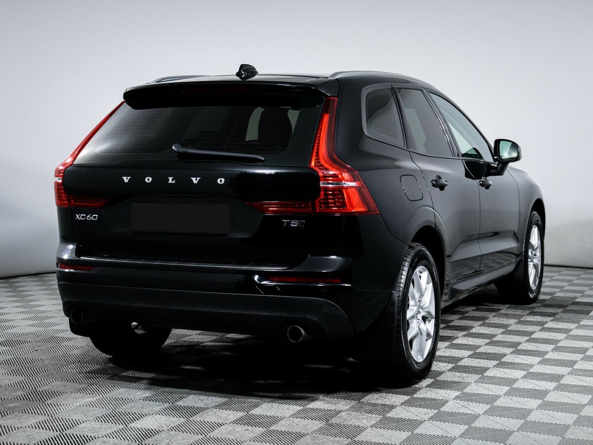 Volvo XC60 с пробегом — 2021 год. Фото: #4
