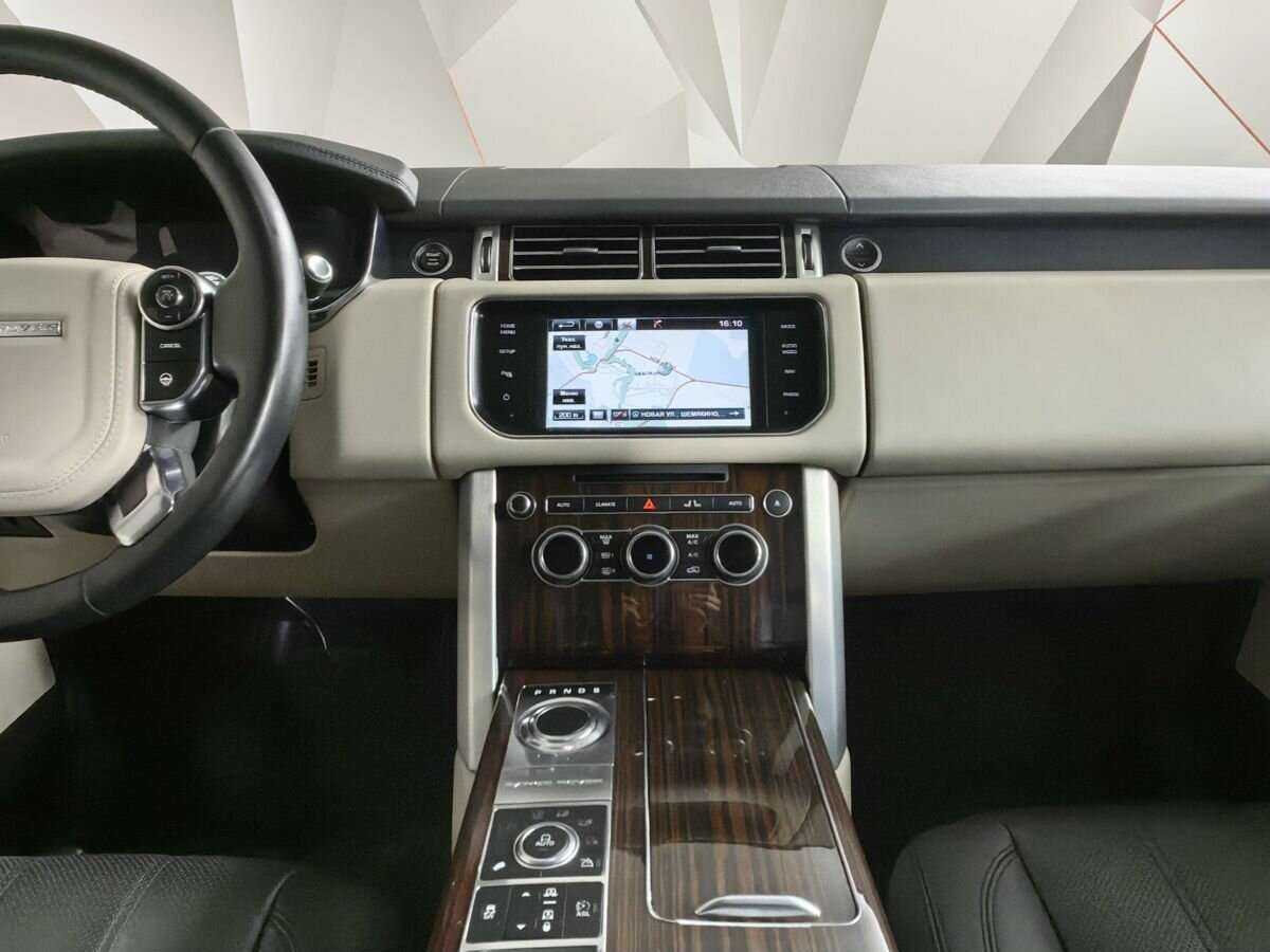Land Rover Range Rover с пробегом — 2014 год. Фото: #12
