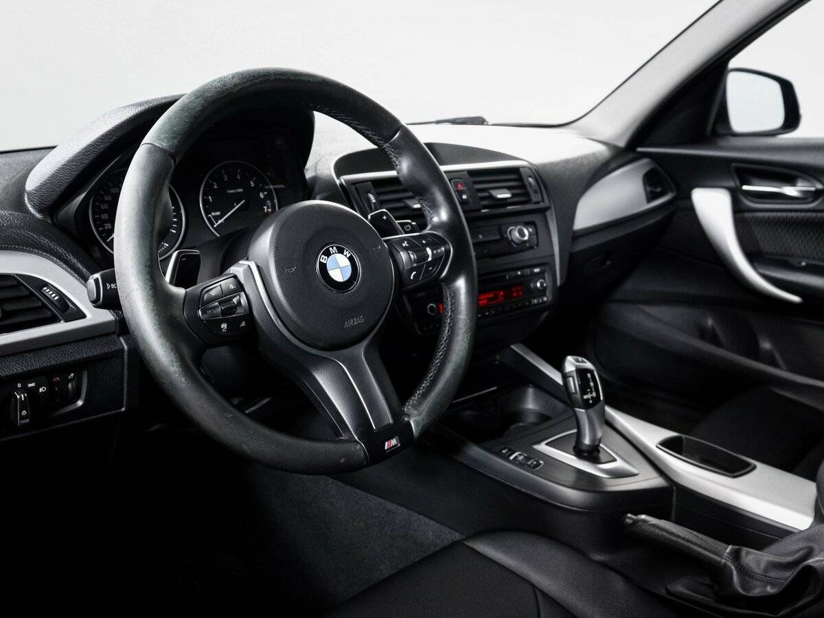 BMW 1 серии с пробегом — 2013 год. Фото: #13