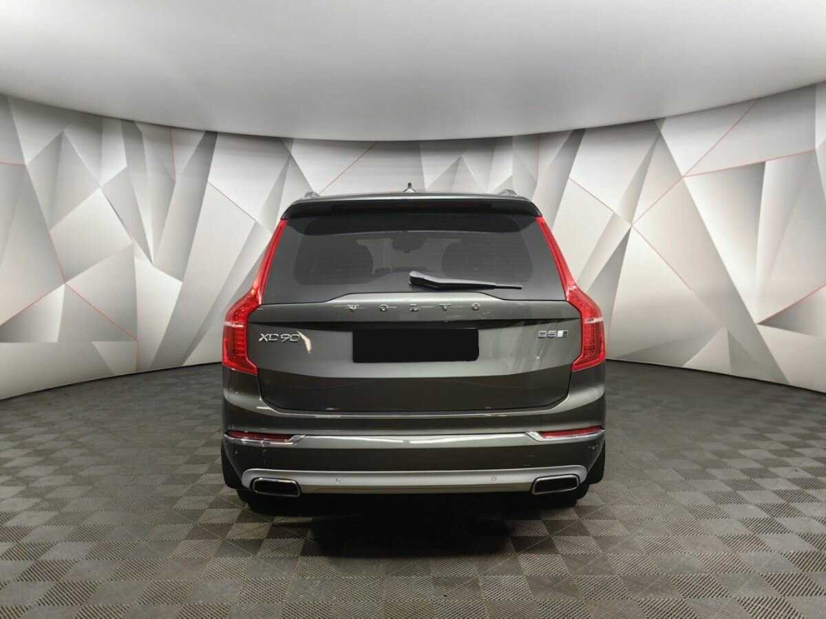 Volvo XC90 с пробегом — 2017 год. Фото: #6