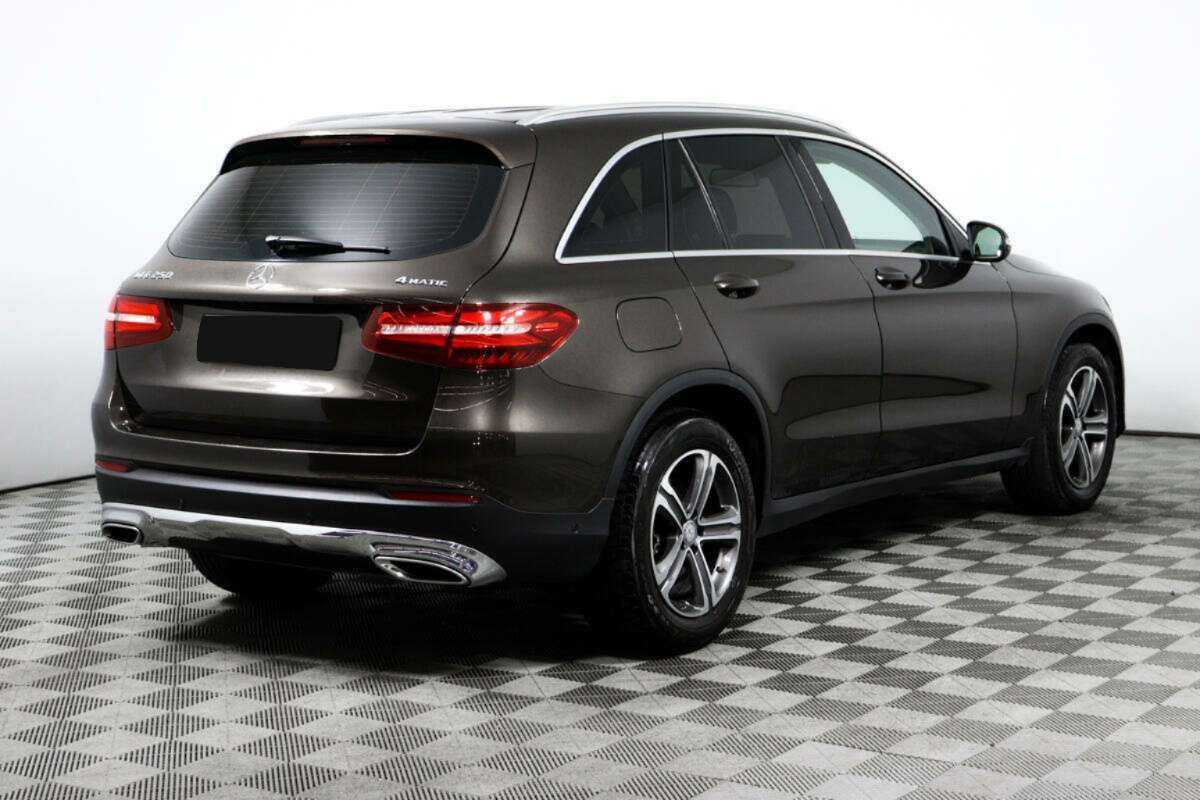 Mercedes-Benz GLC с пробегом — 2016 год. Фото: #4