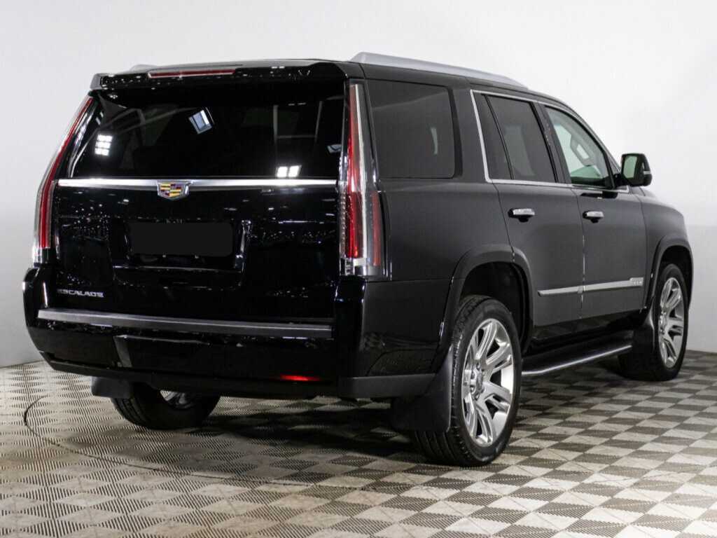 Cadillac Escalade с пробегом — 2018 год. Фото: #4
