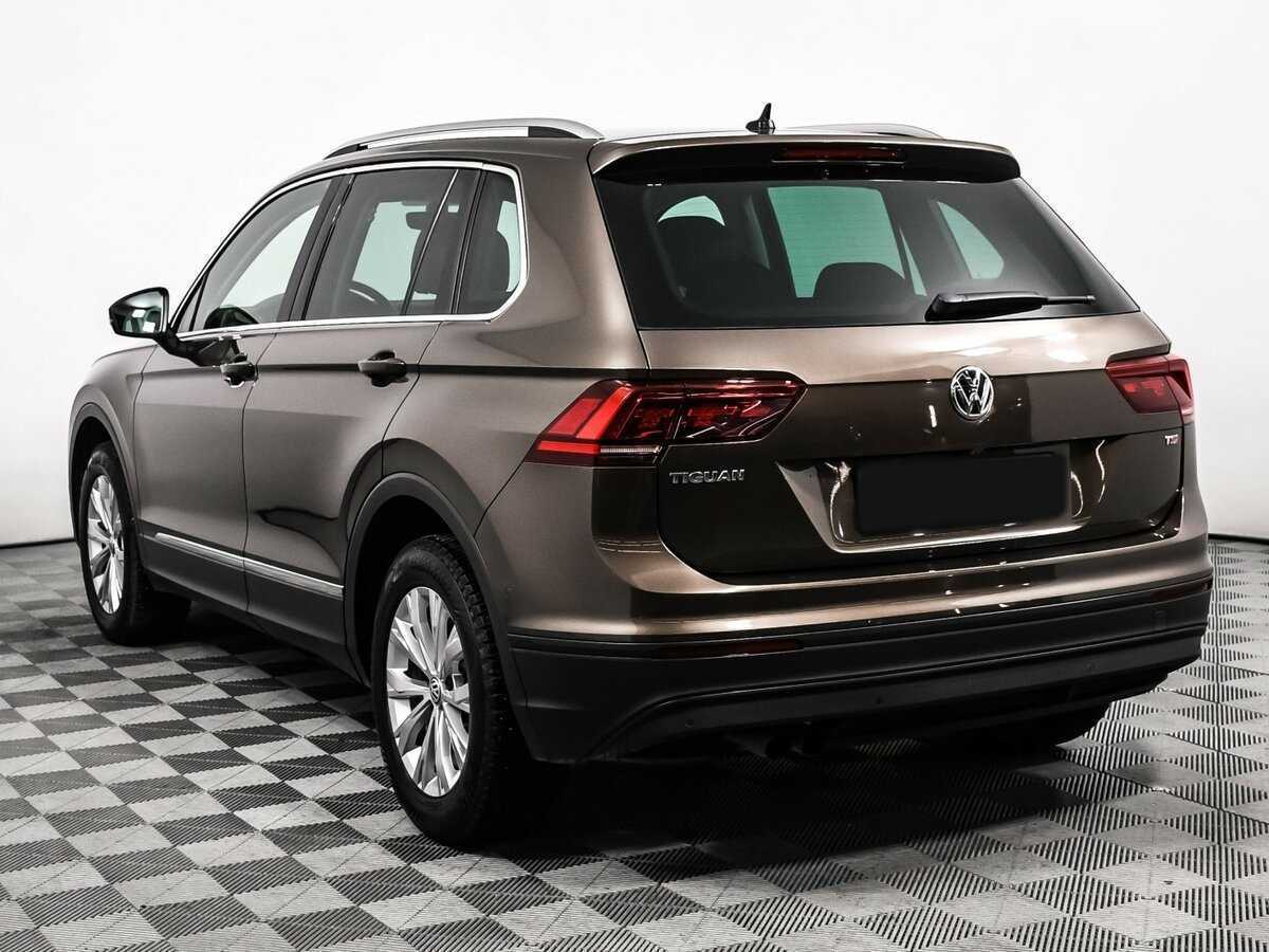 Volkswagen Tiguan с пробегом — 2017 год. Фото: #6