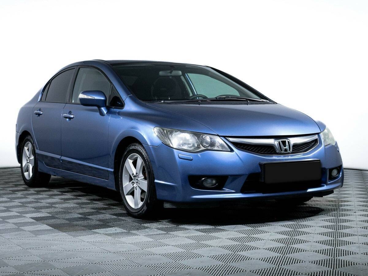 Honda Civic с пробегом — 2009 год. Фото: #2
